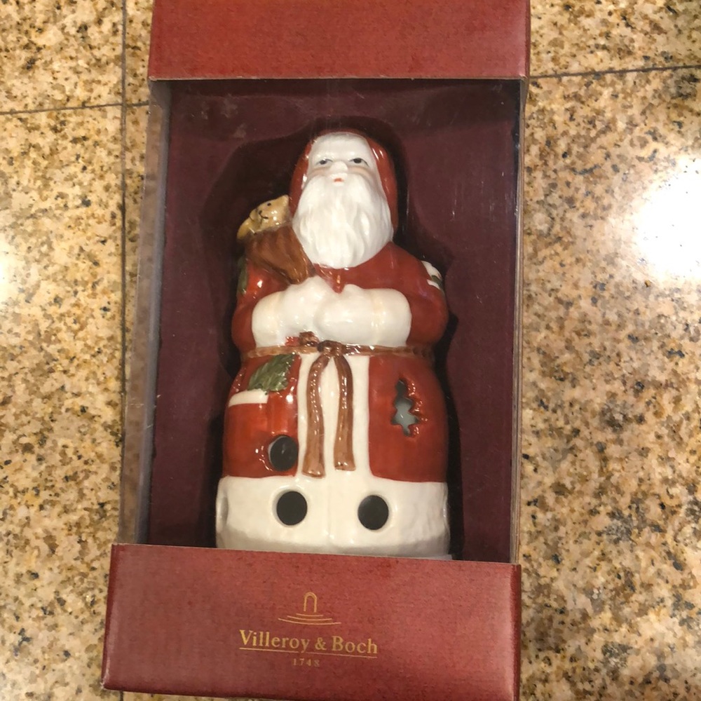 Villeroy & Boch festive decolight “Surprising Santa”